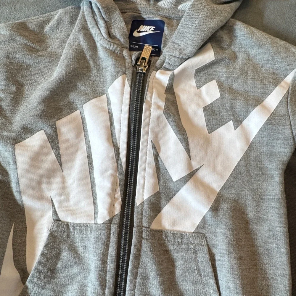 Nike baby play